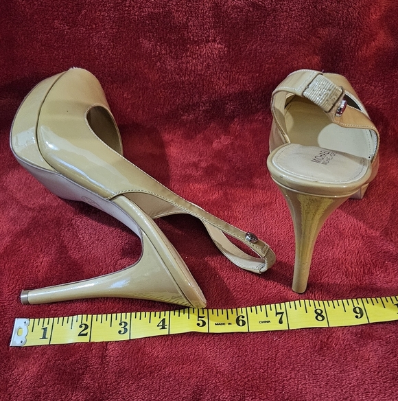 Michael Kors Slingback Taupe Patent Leather Peep-Toe Women's Shoes - Picture 5 of 9